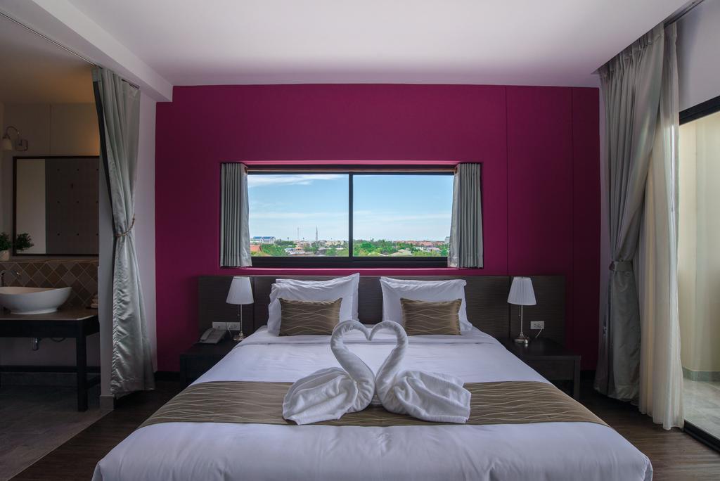 Coco View Hotel Samut Songkhram Exterior photo