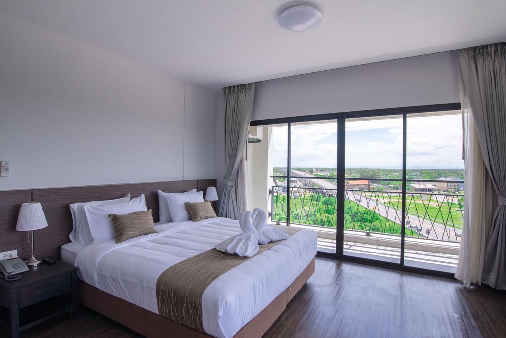 Coco View Hotel Samut Songkhram Exterior photo